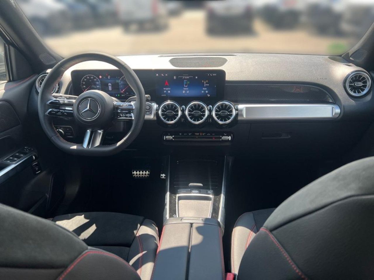 Mercedes-Benz GLB – Bild 9