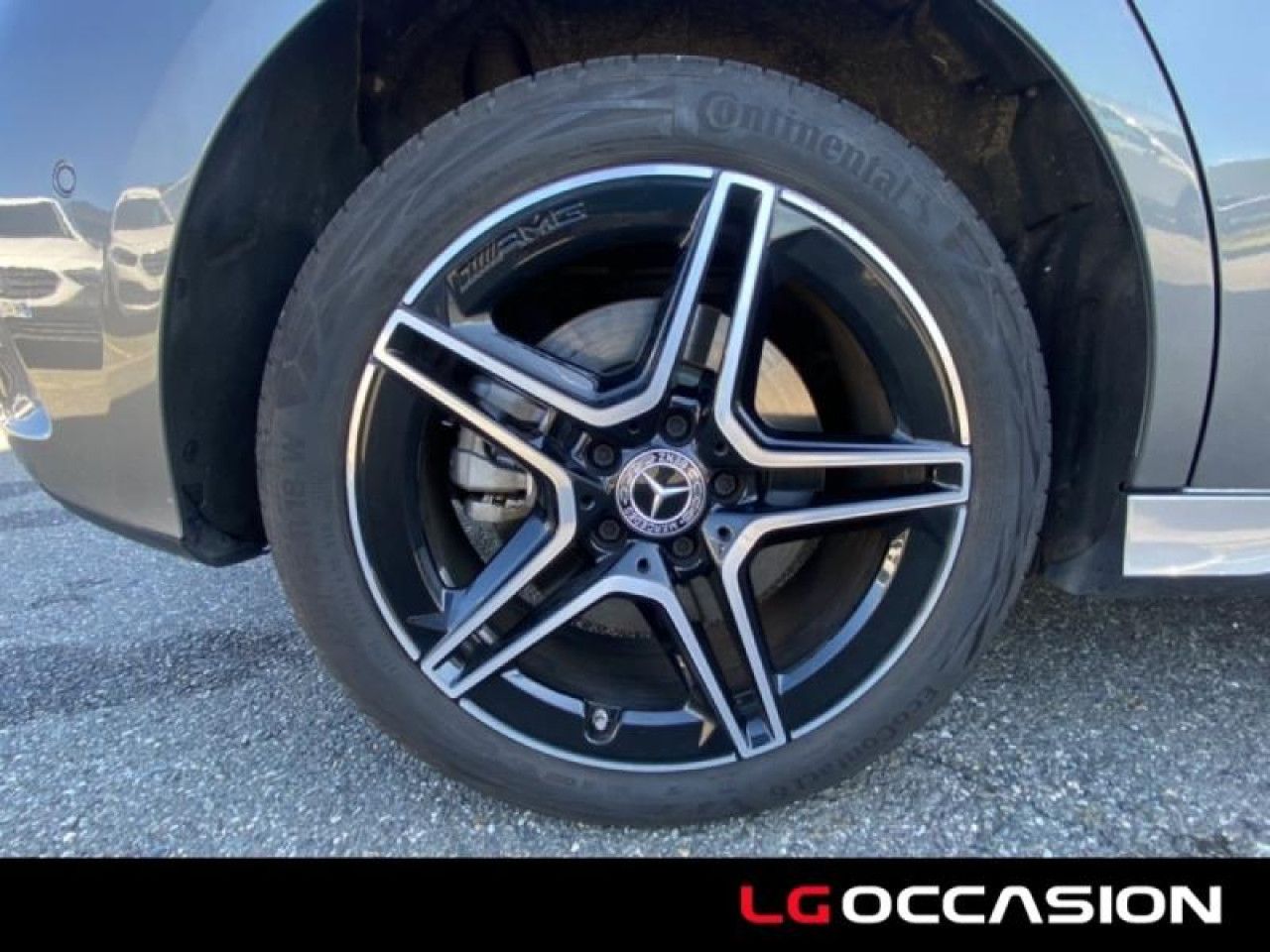 Photo du v&eacute;hicule 17 / 18