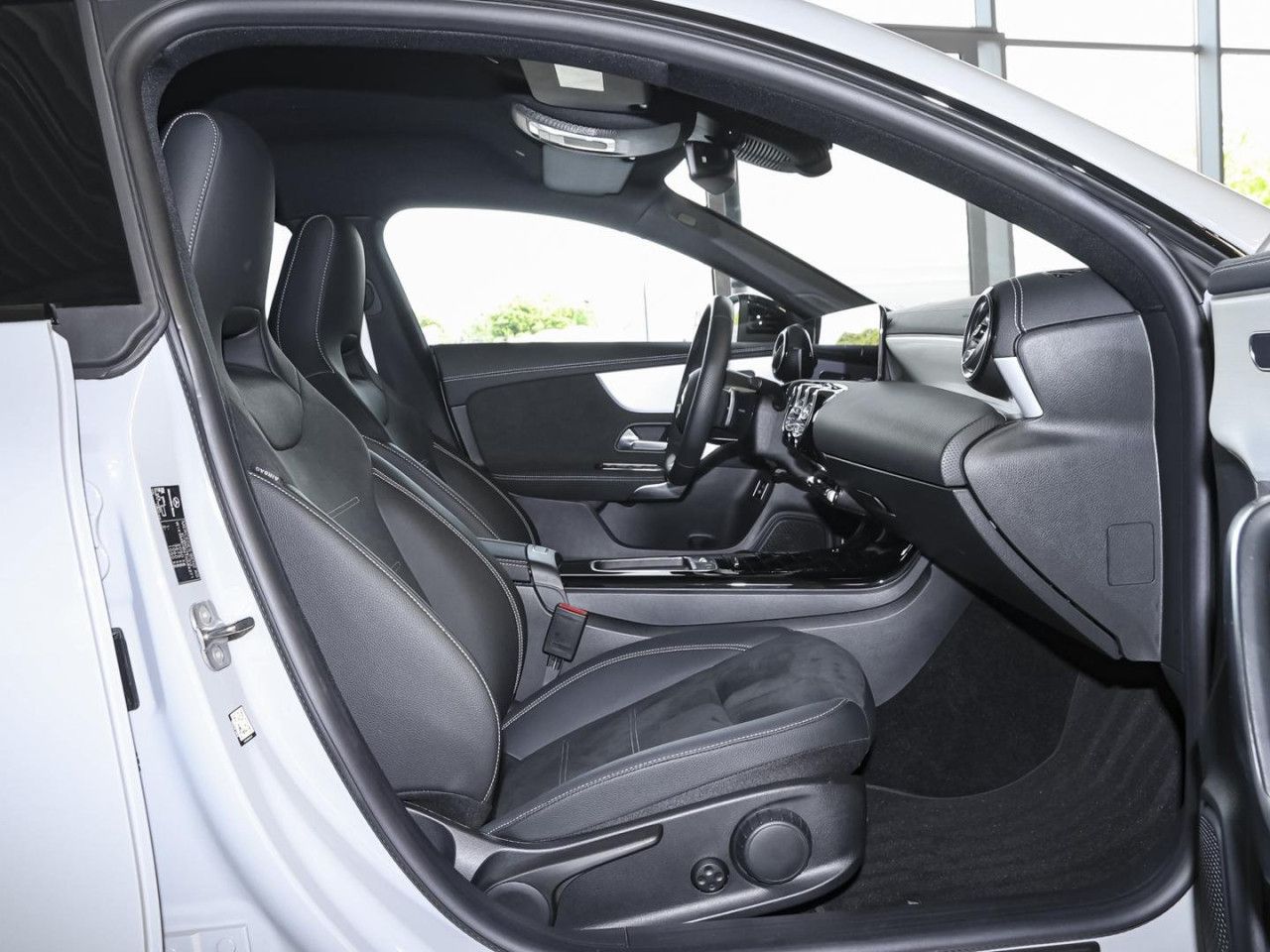 Mercedes-Benz CLA – Bild 5