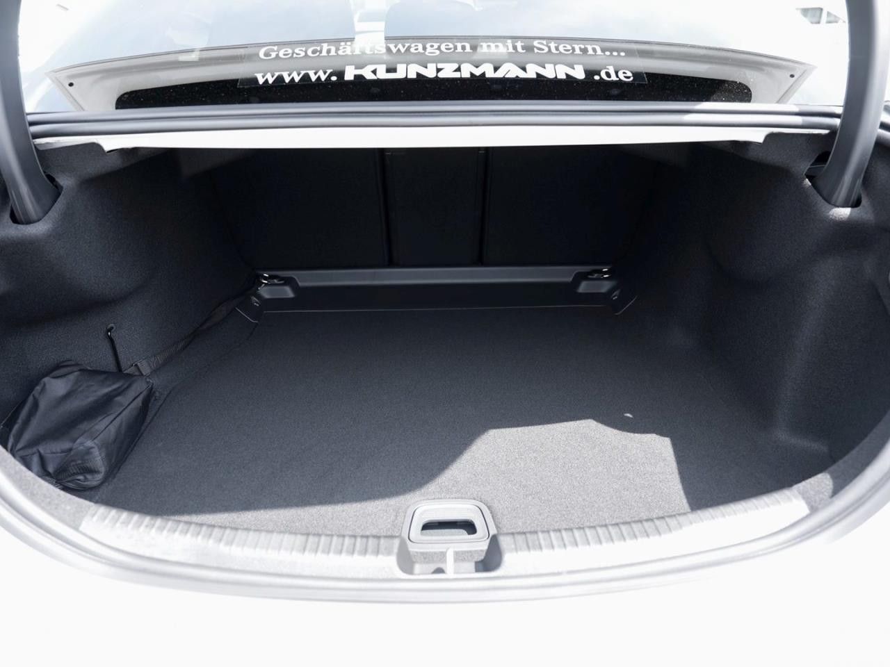 Mercedes-Benz C-Klasse – Bild 6