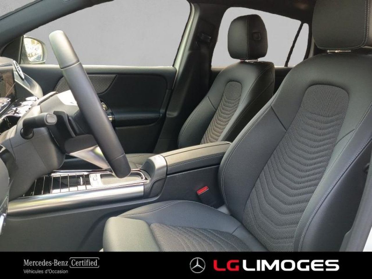 Photo du v&eacute;hicule 10 / 18