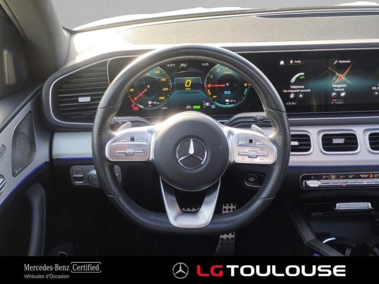 Photo du v&eacute;hicule 9 / 18