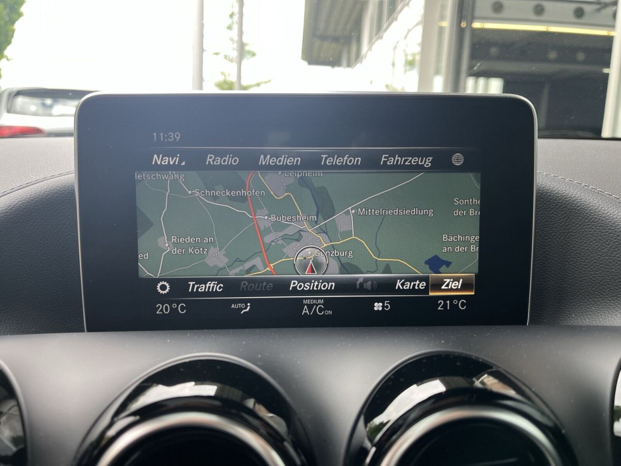 Fahrzeugbild 18 / 26