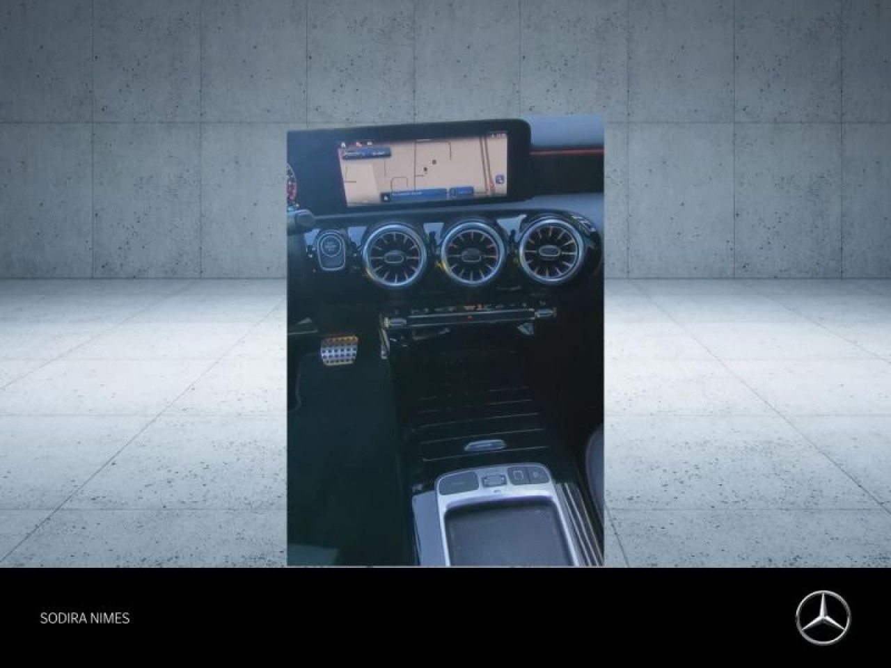 Photo du v&eacute;hicule 18 / 18