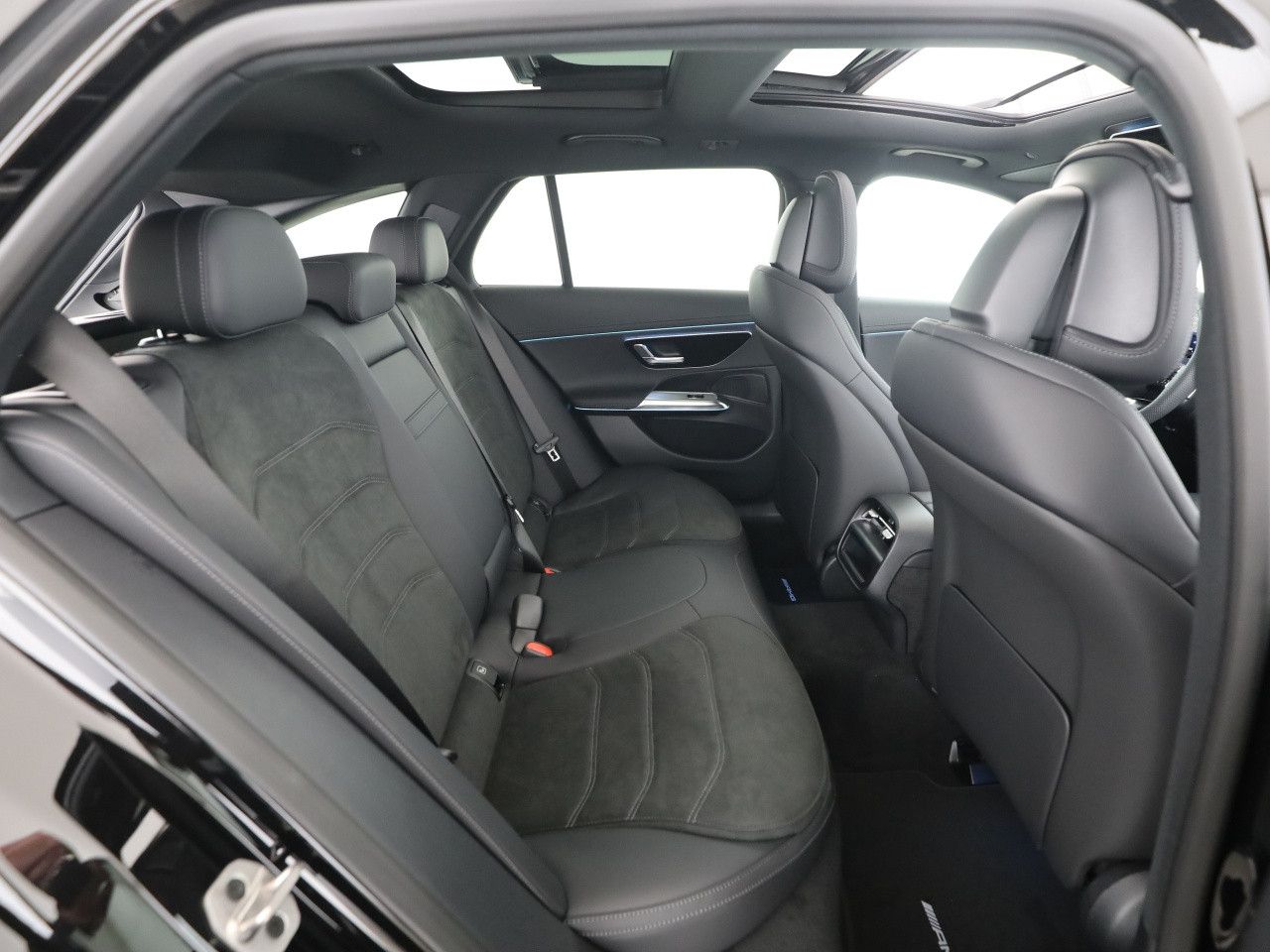 Mercedes-Benz E-Klasse – Bild 14