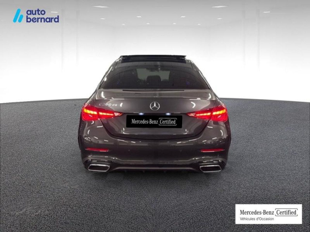 Photo du v&eacute;hicule 5 / 18