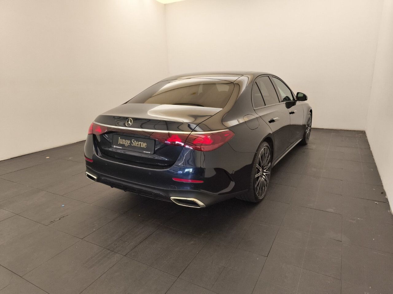 Mercedes-Benz E-Klasse – Bild 5