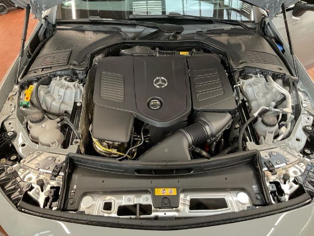 Mercedes-Benz CLE 300 Hybrid