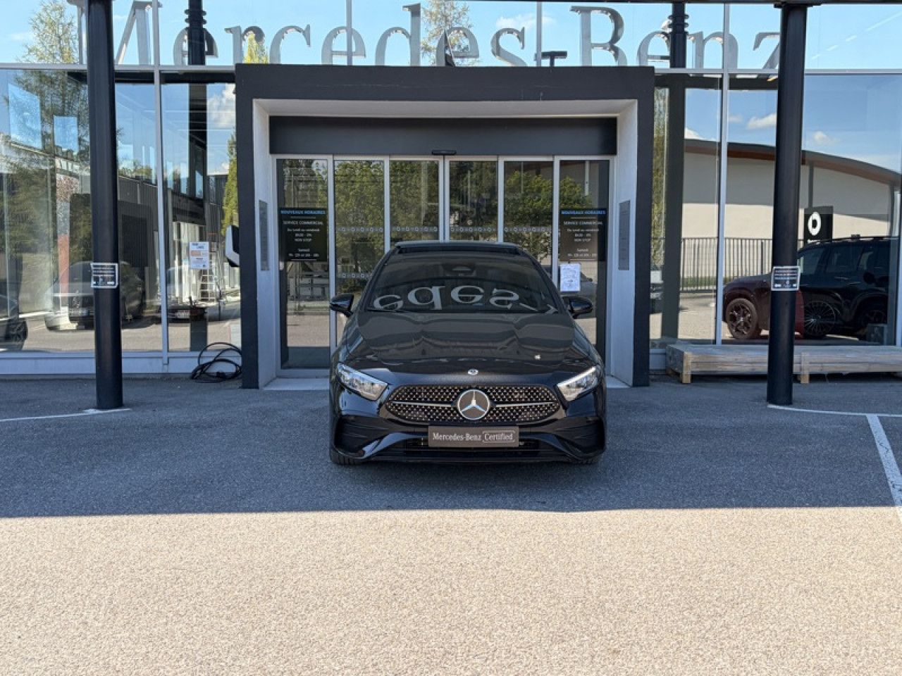 Photo du v&eacute;hicule 2 / 18