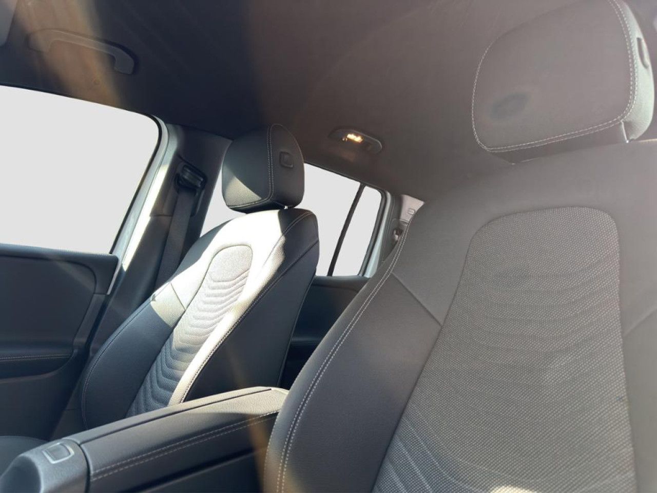 Mercedes-Benz GLB – Bild 15