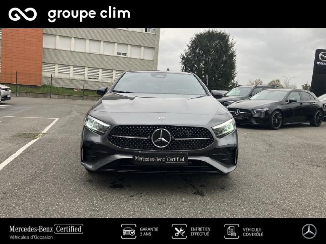 Photo du v&eacute;hicule 2 / 18