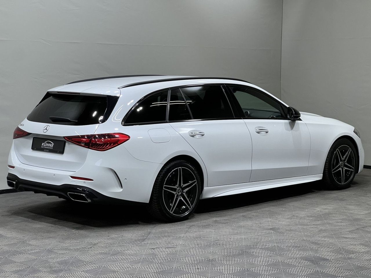 Mercedes-Benz C-Klasse – Bild 13
