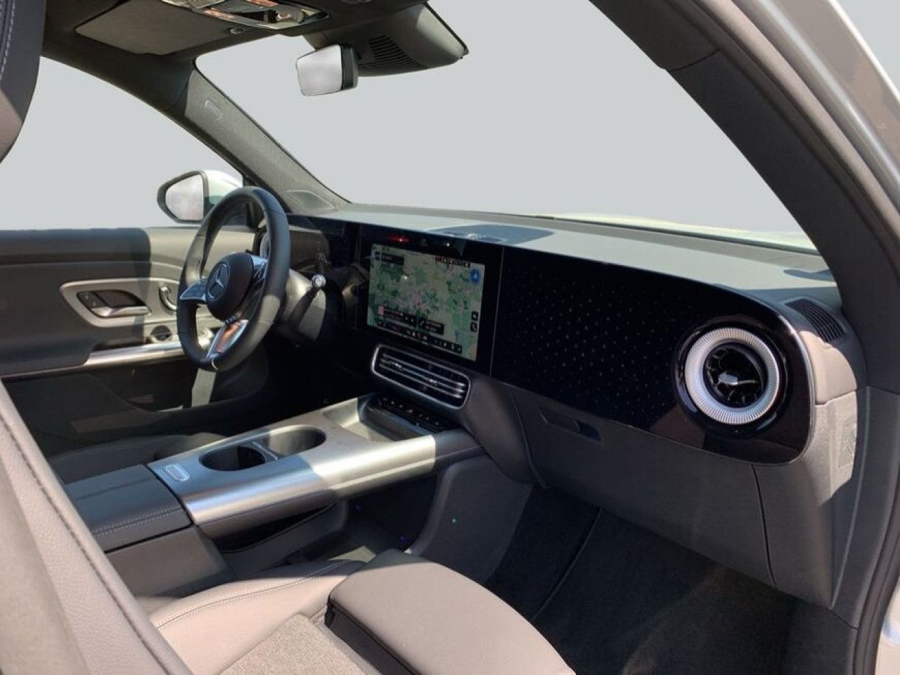Mercedes-Benz GLB – Bild 16