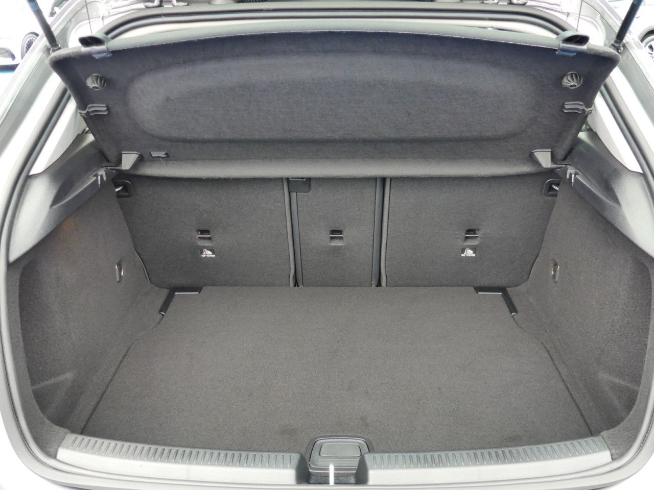 Fahrzeugbild 11 / 14