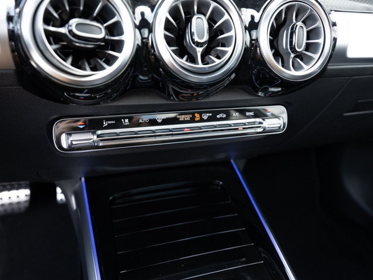 Mercedes-Benz GLB – Bild 15