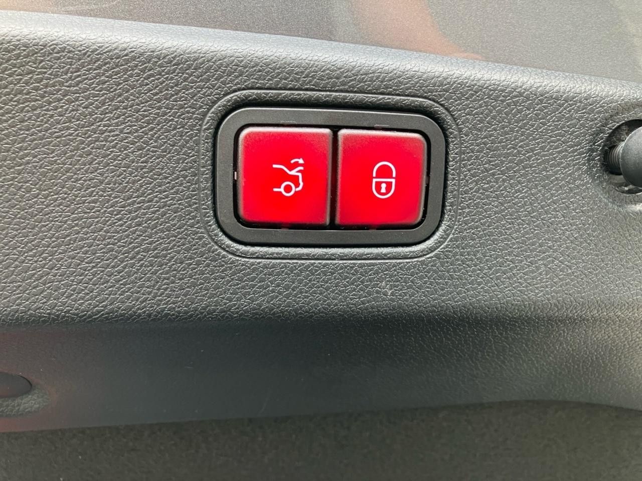 Fahrzeugbild 9 / 17