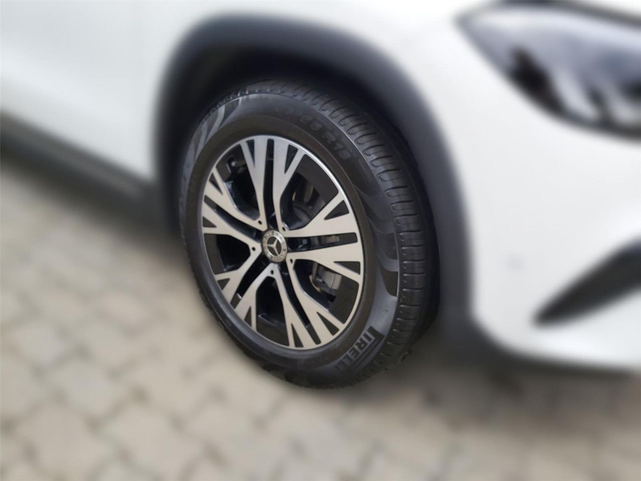 Fahrzeugbild 8 / 27