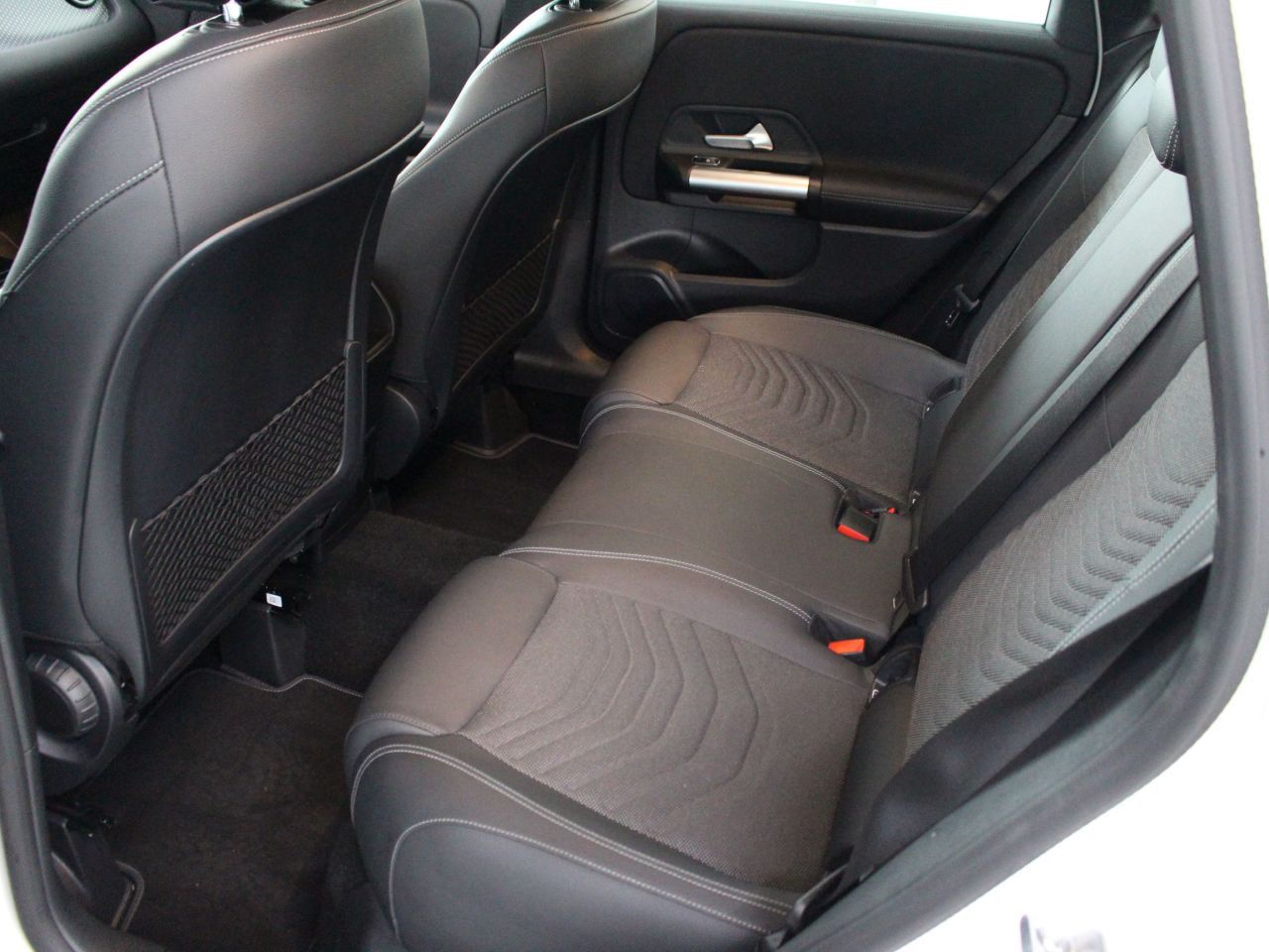 Fahrzeugbild 17 / 19