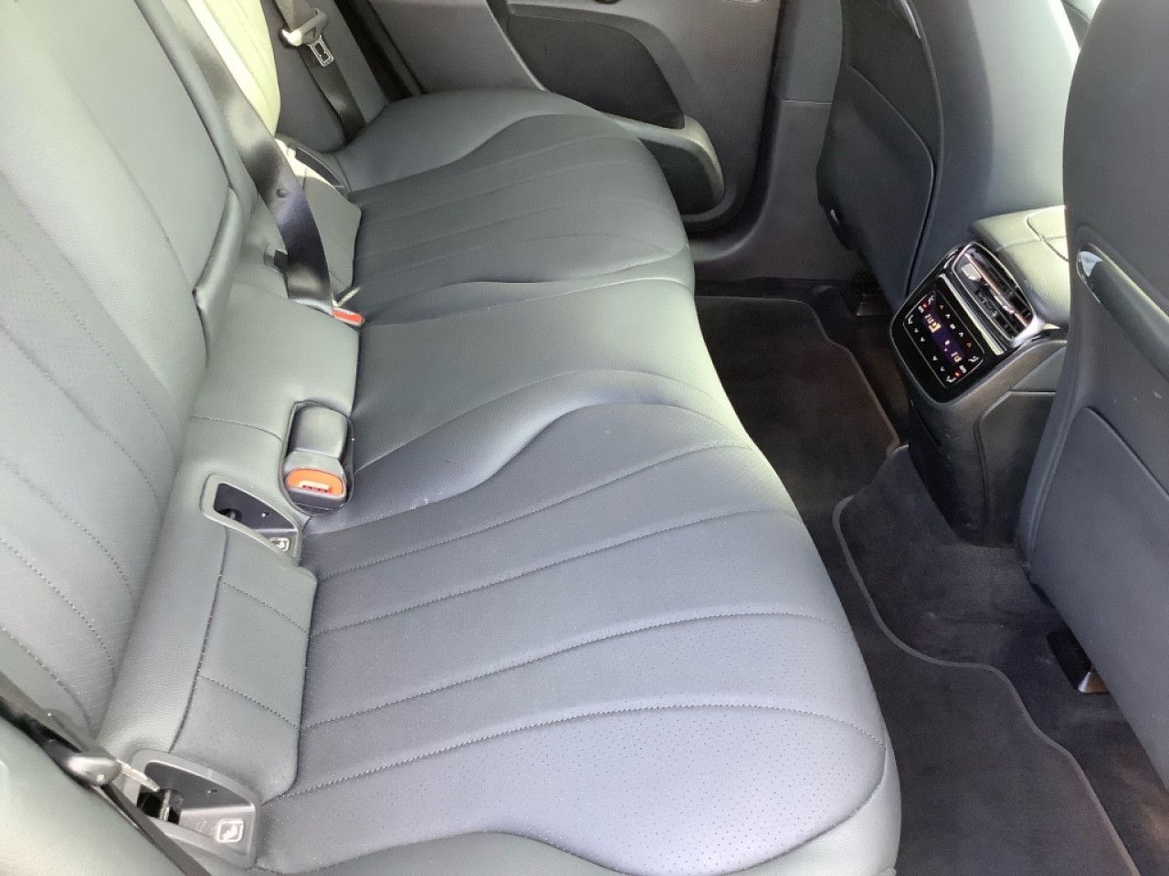 Mercedes-Benz EQE – Bild 12