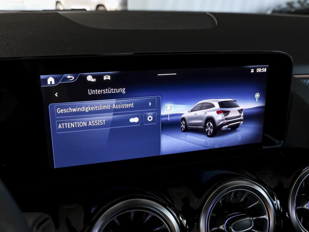 Mercedes-Benz GLA – Bild 12