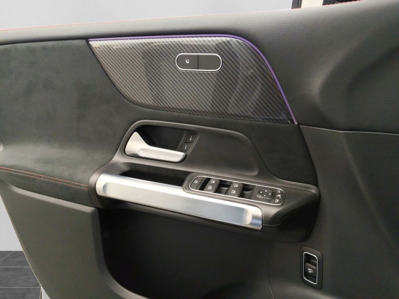Mercedes-Benz GLB – Bild 16