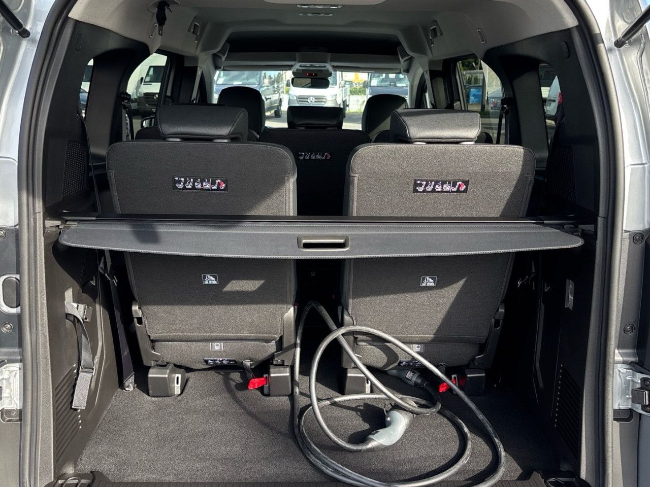 Mercedes-Benz EQT – Bild 14