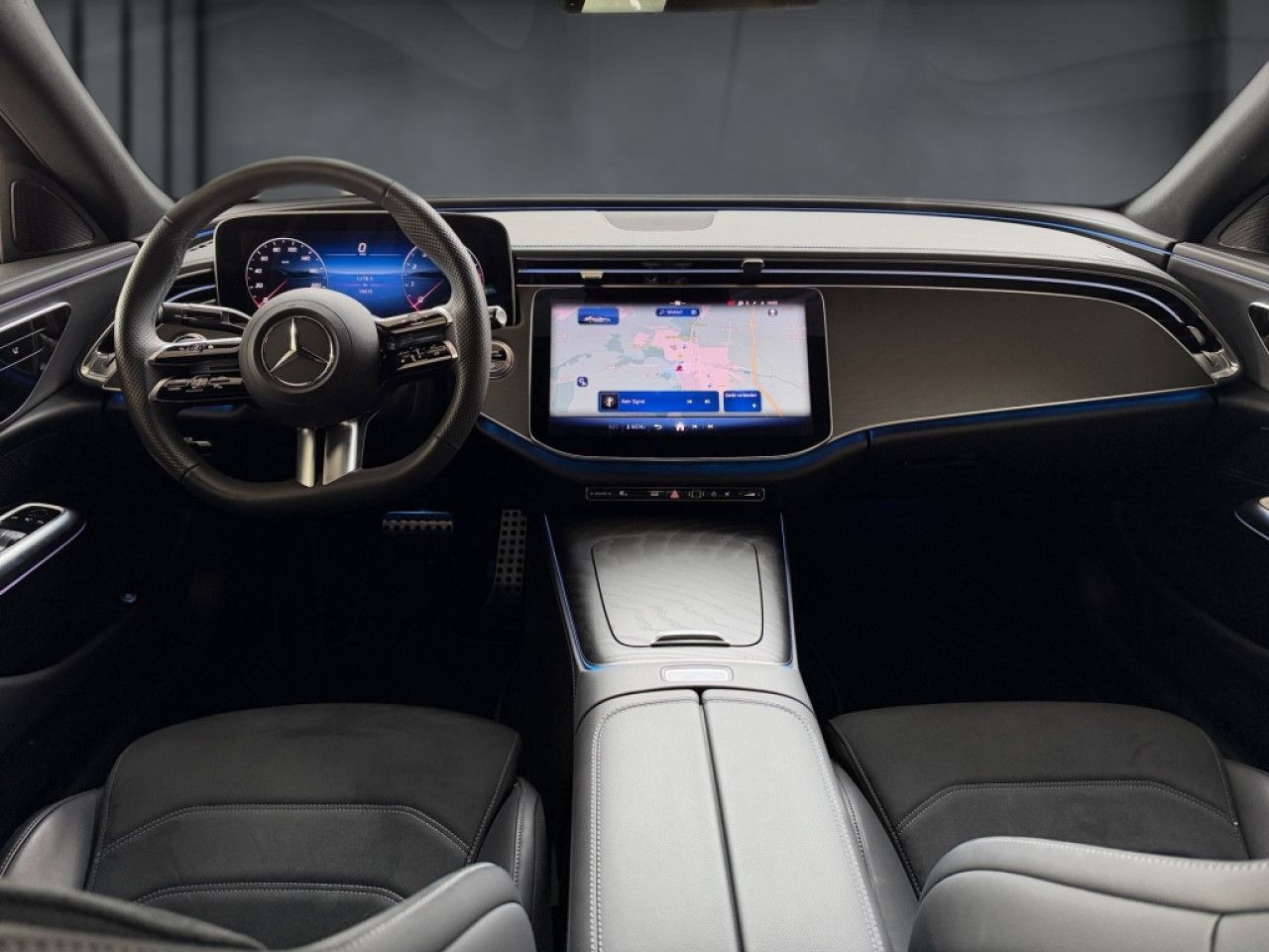 Mercedes-Benz E-Klasse – Bild 15