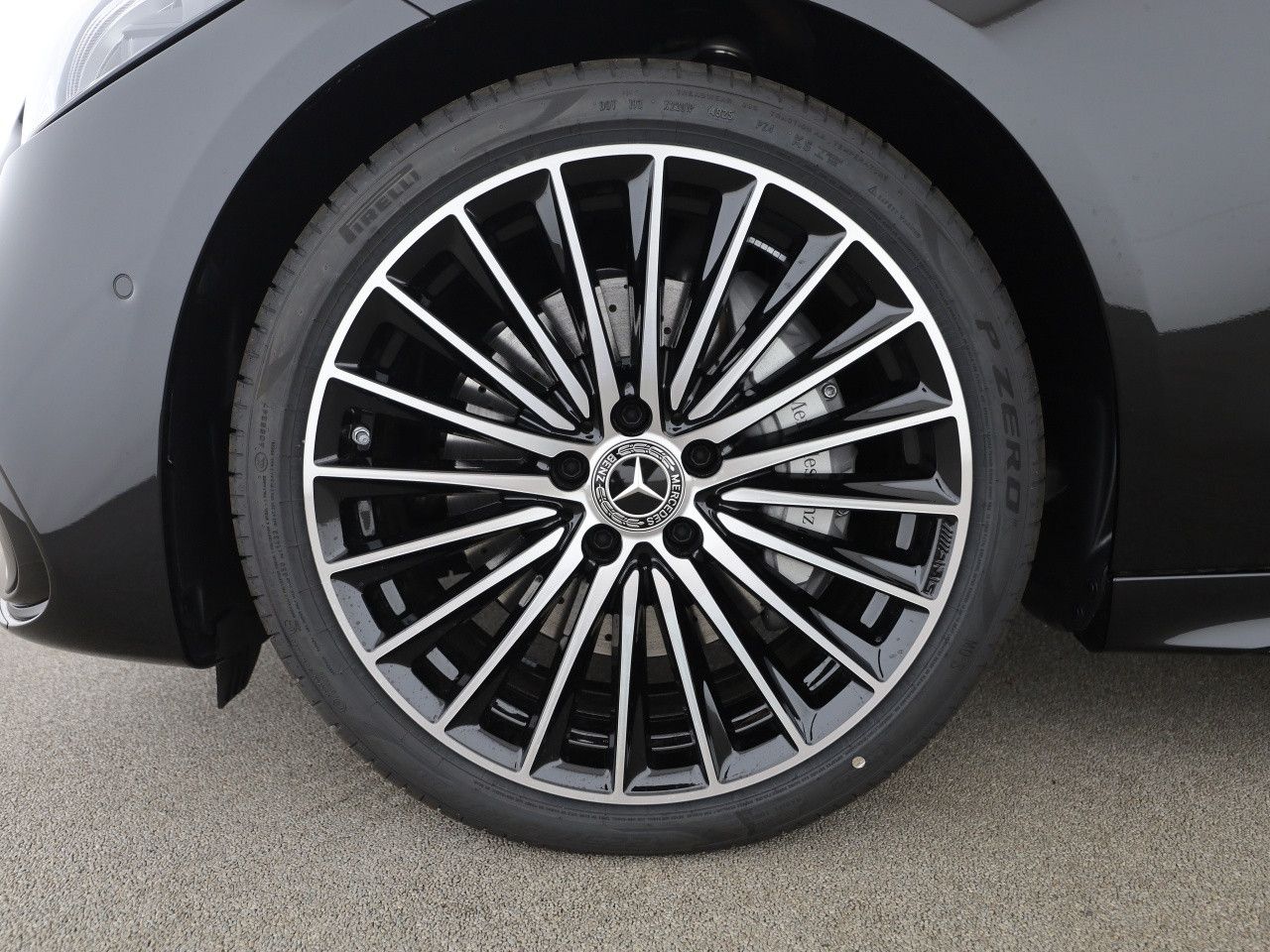 Mercedes-Benz C-Klasse – Bild 16