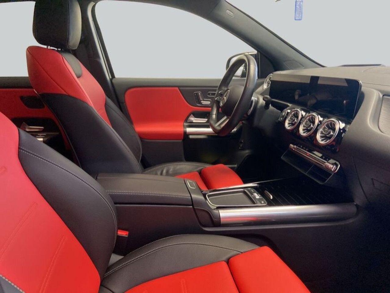 Mercedes-Benz GLA – Bild 12