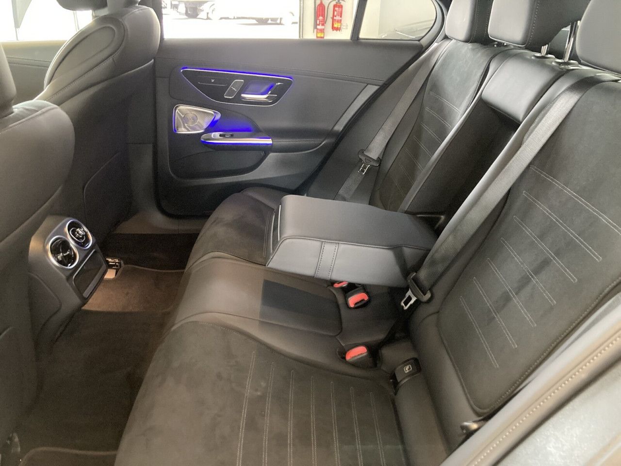 Mercedes-Benz C-Klasse – Bild 12