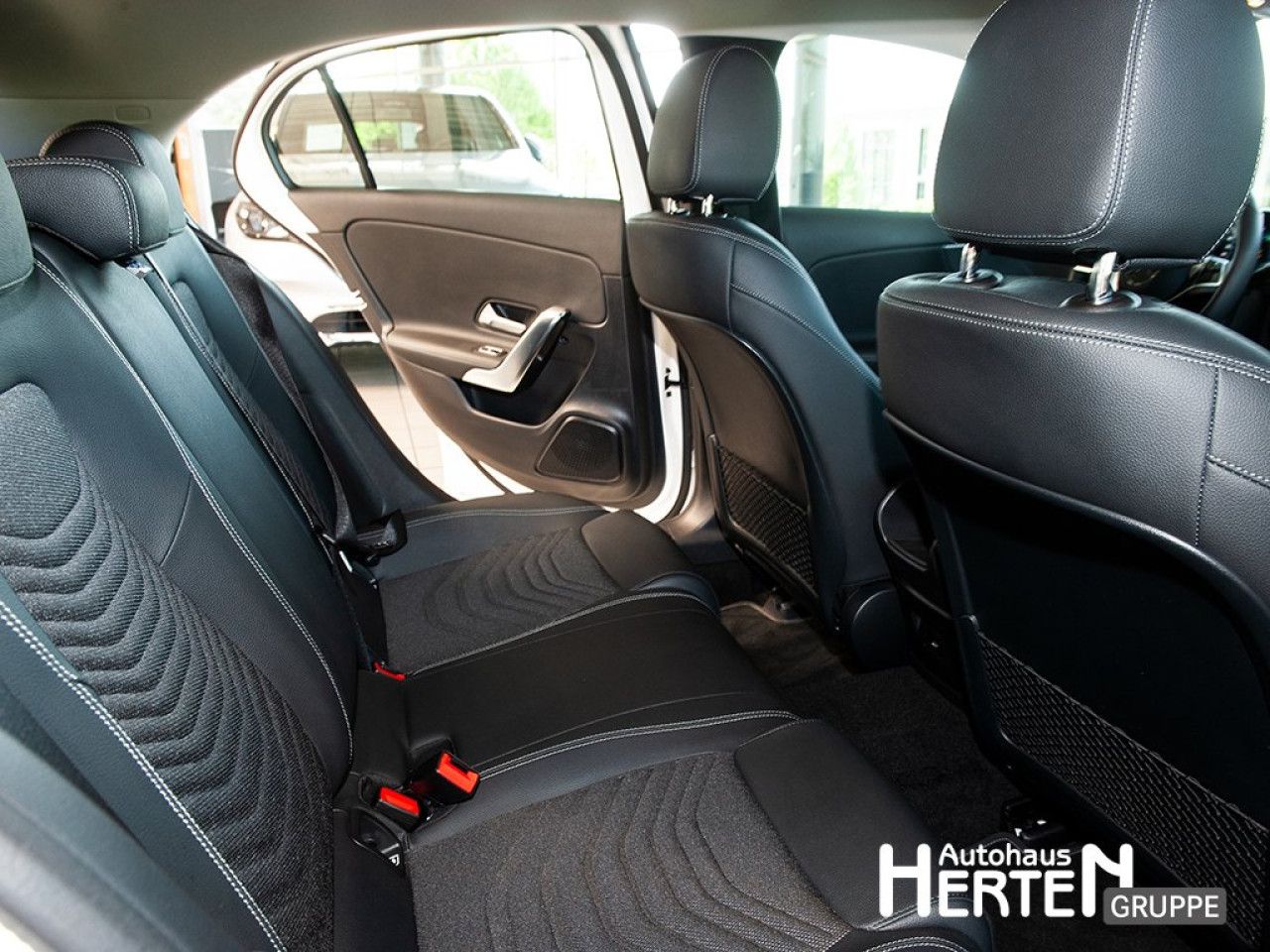 Mercedes-Benz A-Klasse – Bild 18