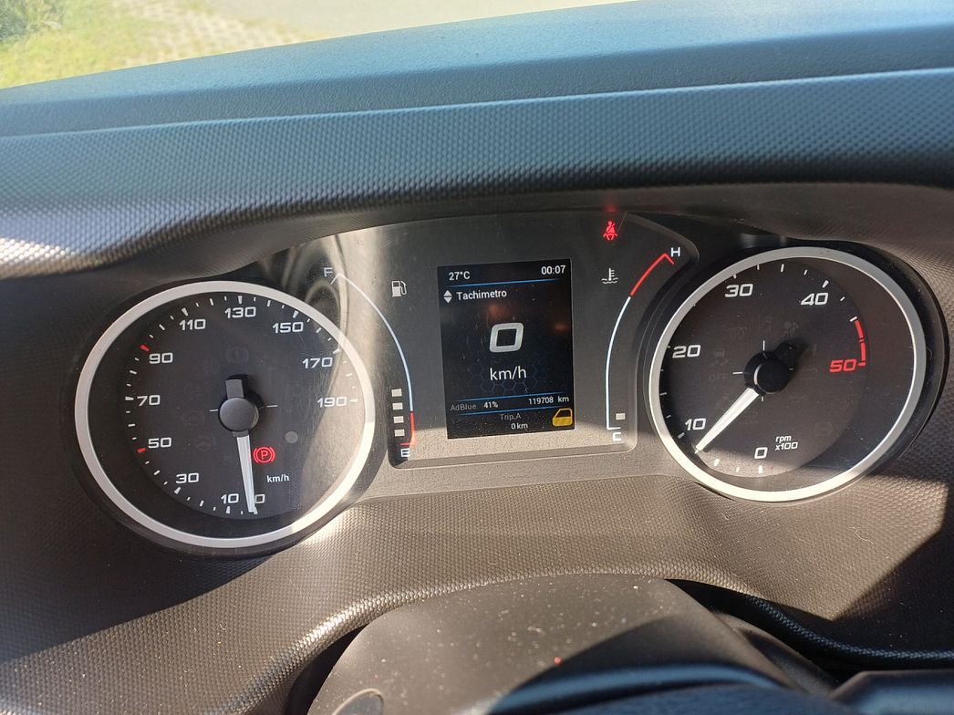 IVECO | DAILY 35C12 6+1