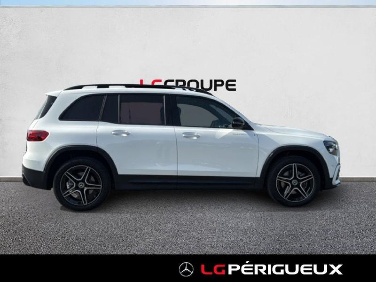 Photo du v&eacute;hicule 8 / 18