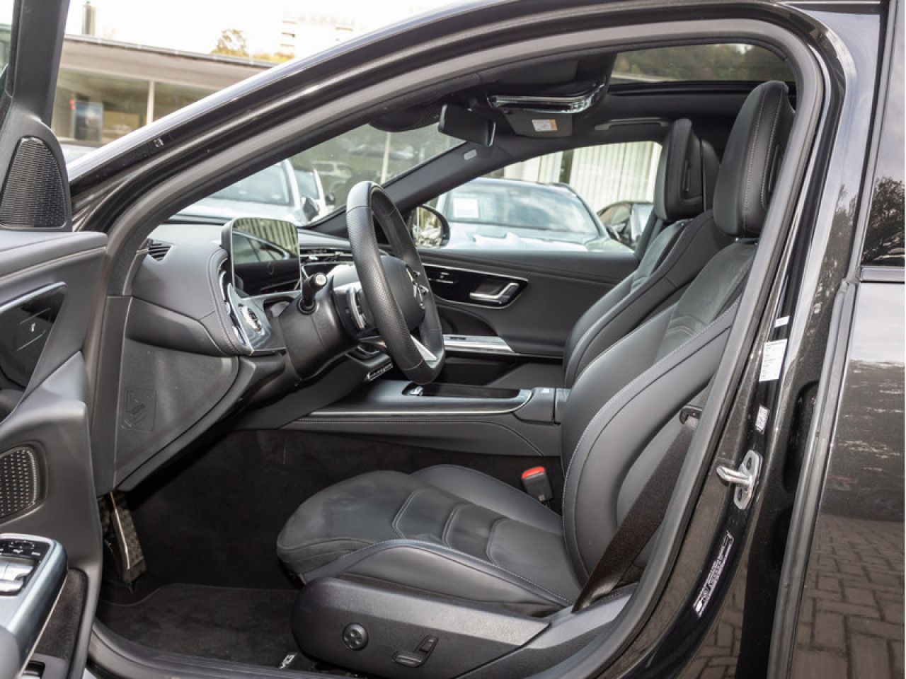 Mercedes-Benz E-Klasse – Bild 10