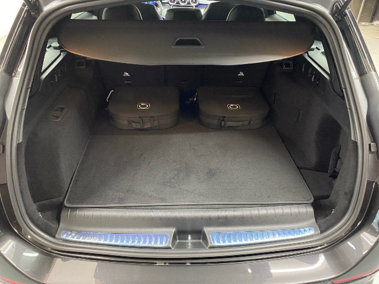 Mercedes-Benz C-Klasse – Bild 12