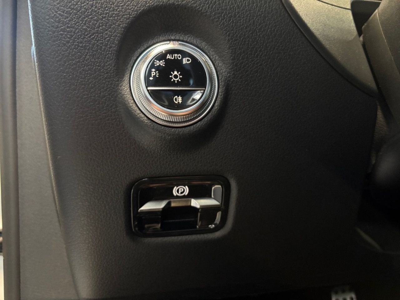 Mercedes-Benz C-Klasse – Bild 3
