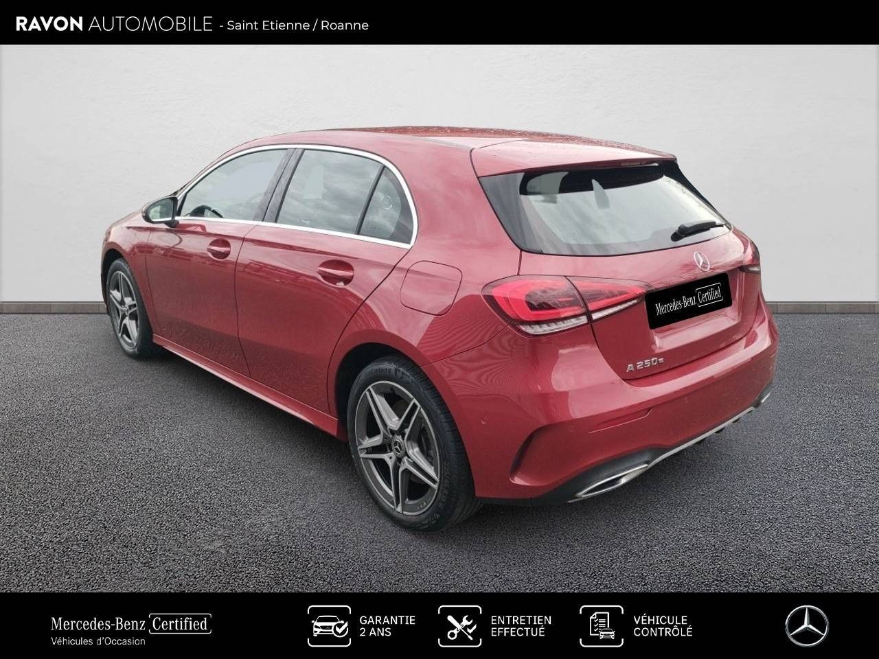 Photo du v&eacute;hicule 14 / 18