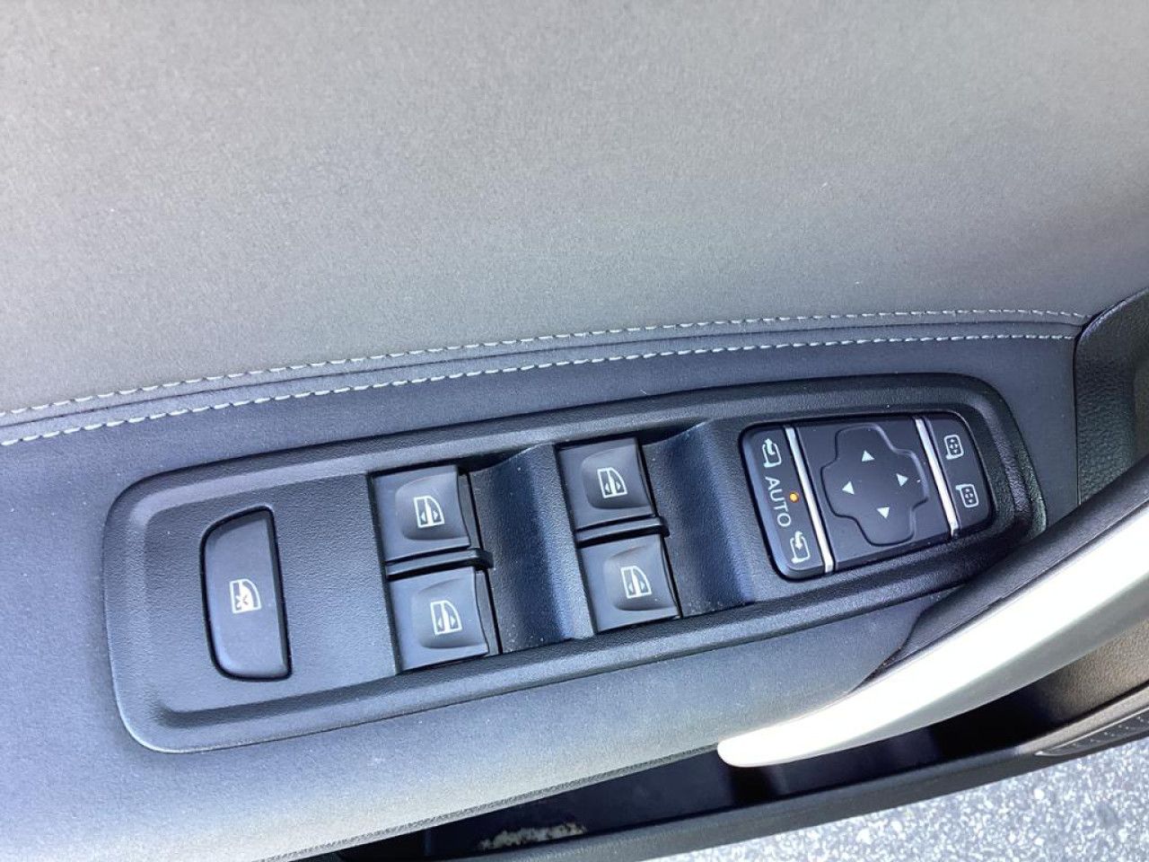 Fahrzeugbild 13 / 16