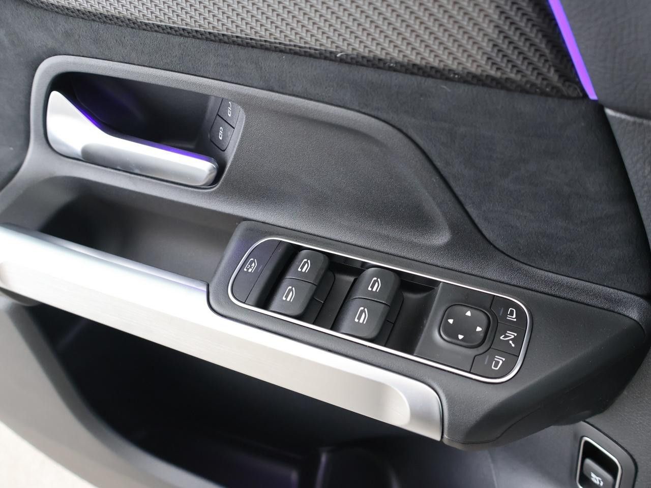 Mercedes-Benz GLB – Bild 13