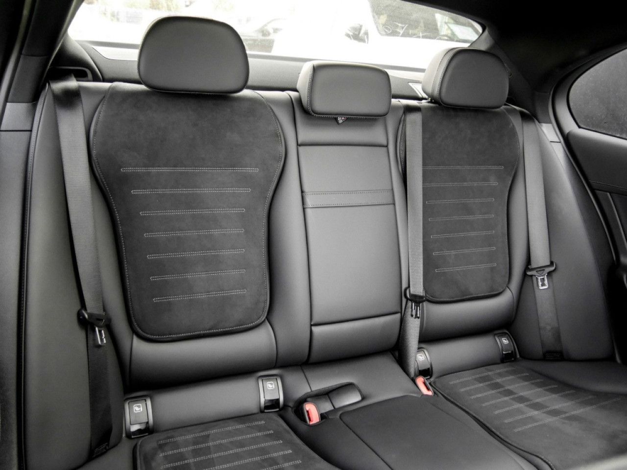 Mercedes-Benz C-Klasse – Bild 4