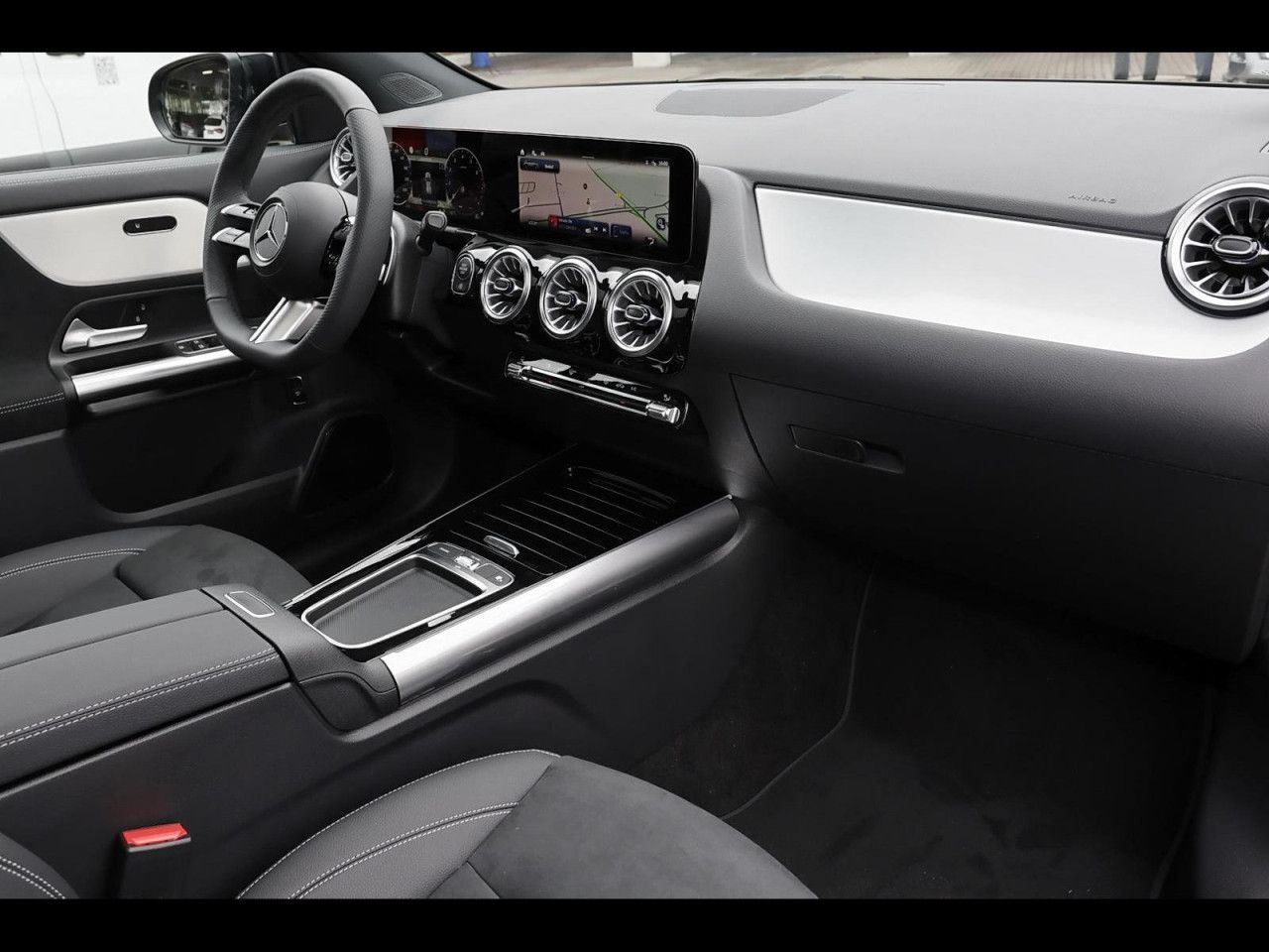 Mercedes-Benz GLA – Bild 8