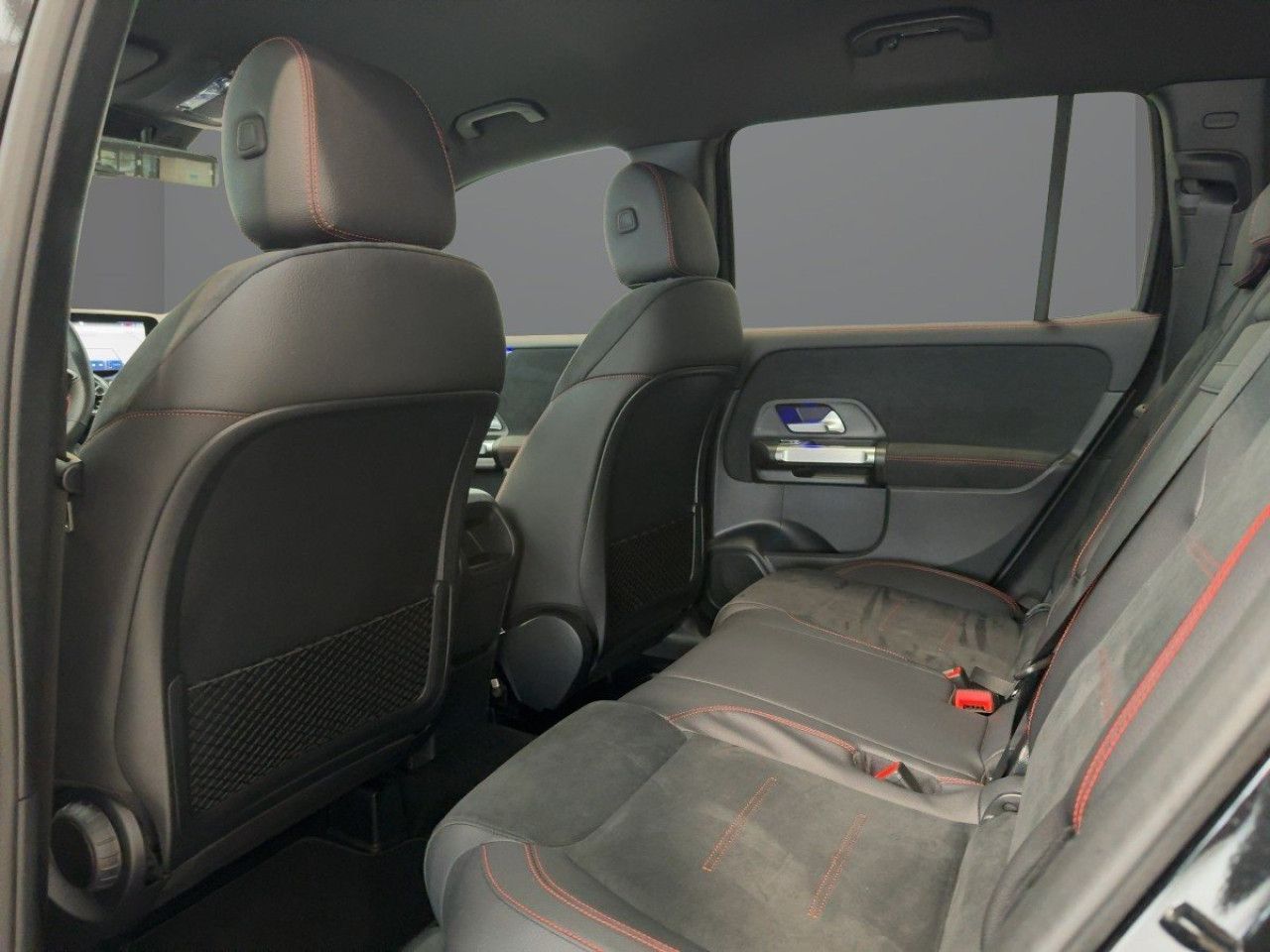 Mercedes-Benz GLB – Bild 8