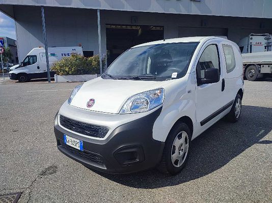 Vehicle image 1 / 10
