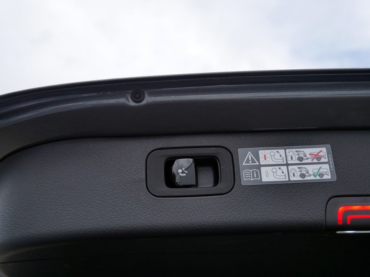 Mercedes-Benz C-Klasse – Bild 13