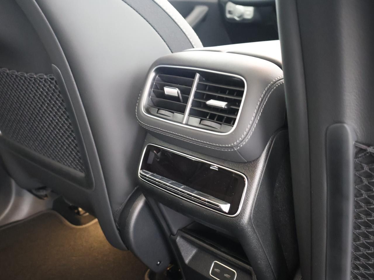 Mercedes-Benz GLS – Bild 20