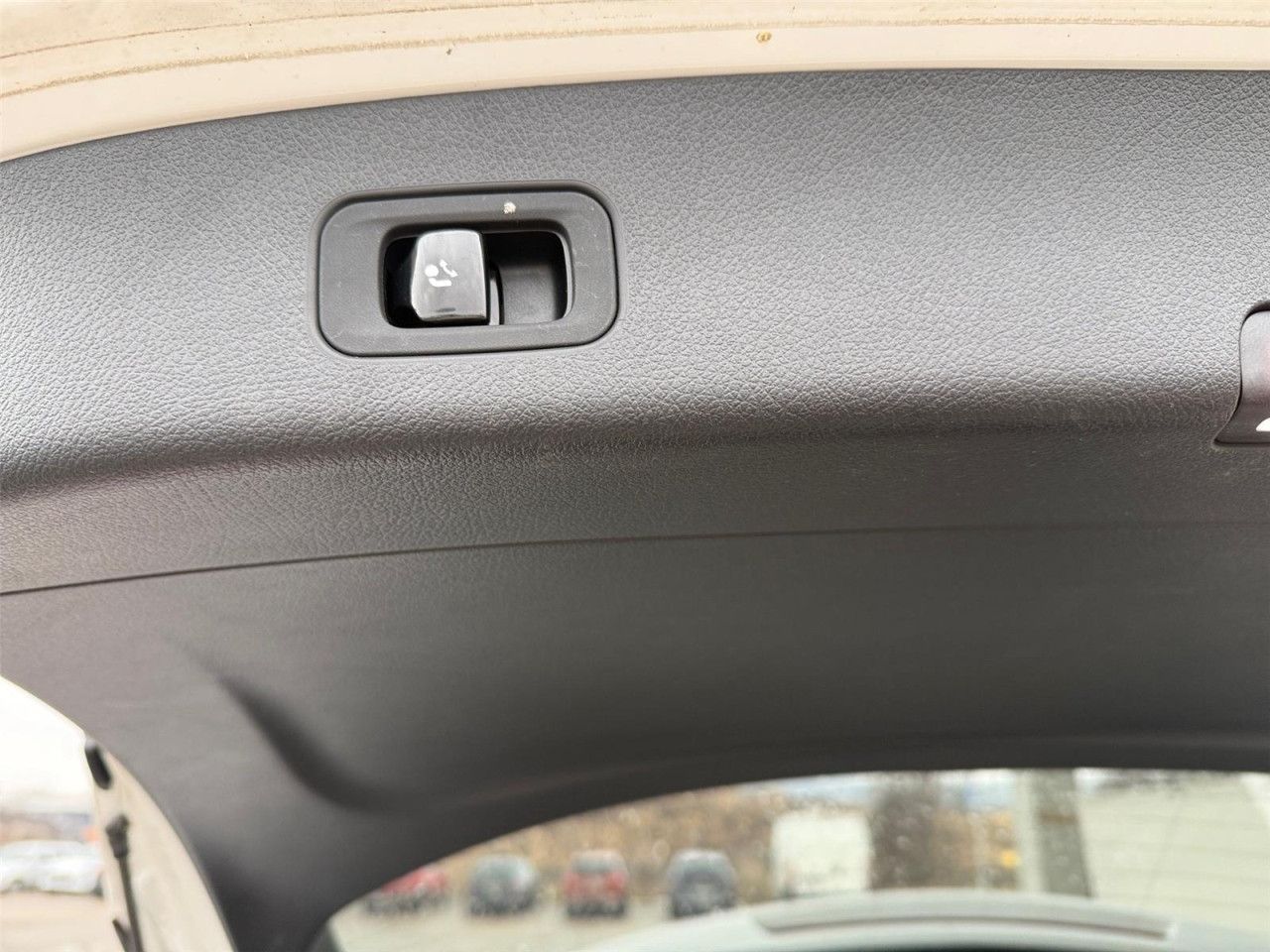 Fahrzeugbild 16 / 16