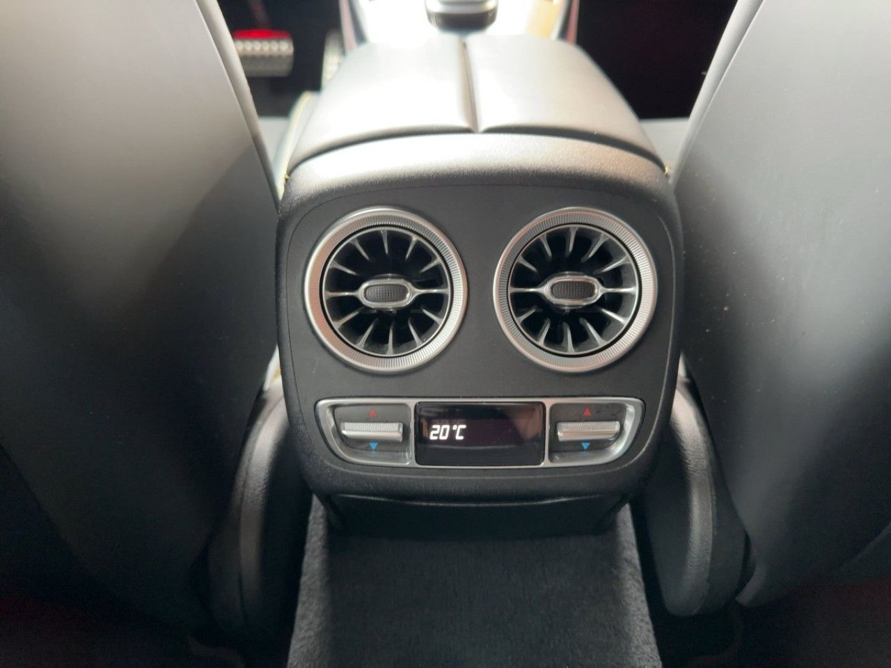 Fahrzeugbild 15 / 19