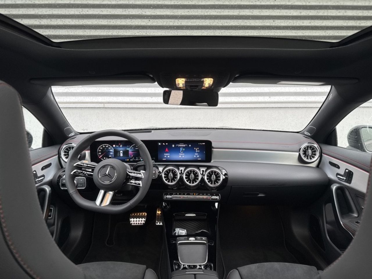 Photo du v&eacute;hicule 14 / 18