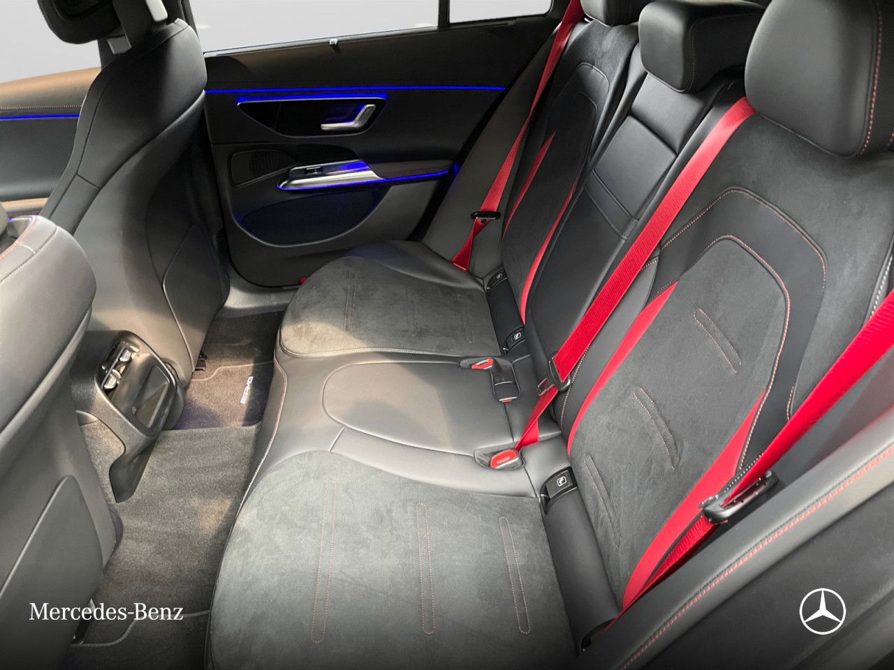 Mercedes-Benz E-Klasse – Bild 12