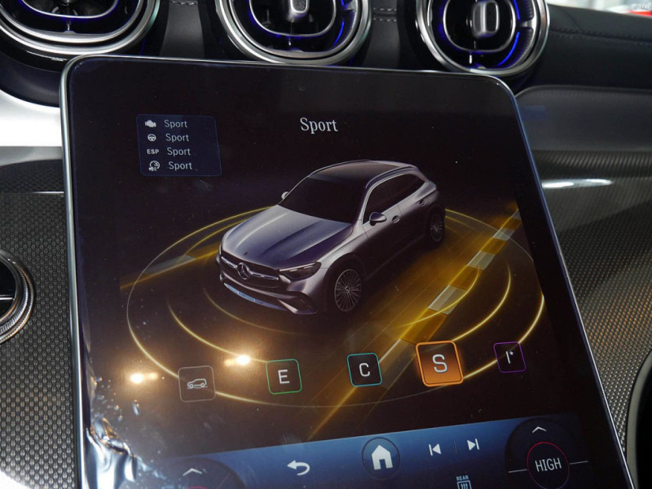 Mercedes-Benz GLC – Bild 16